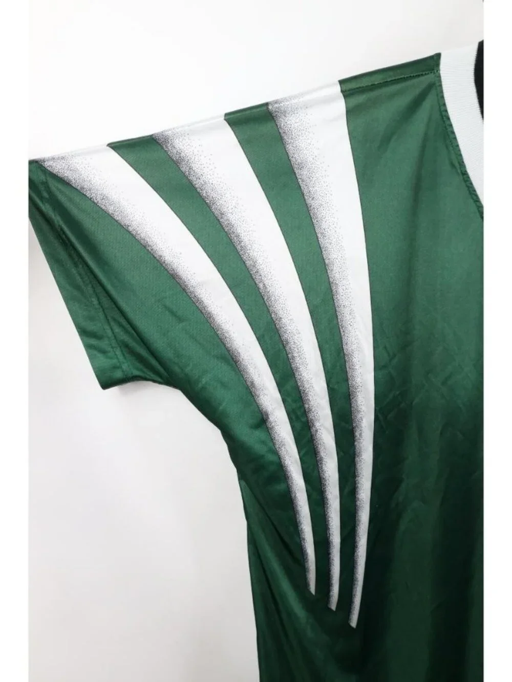 Vtg 90s Adidas Mens Large Spell Out Striped Silky Futbol Soccer Jersey Green USA